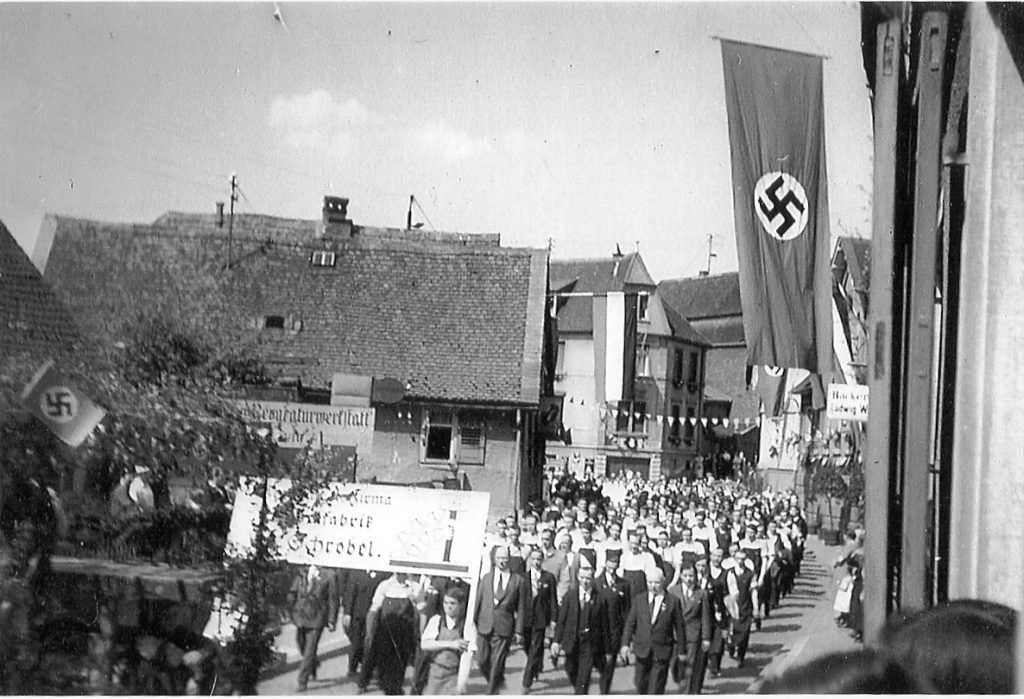 Ein Foto vom 01.05.1933 von Julius Bendorf